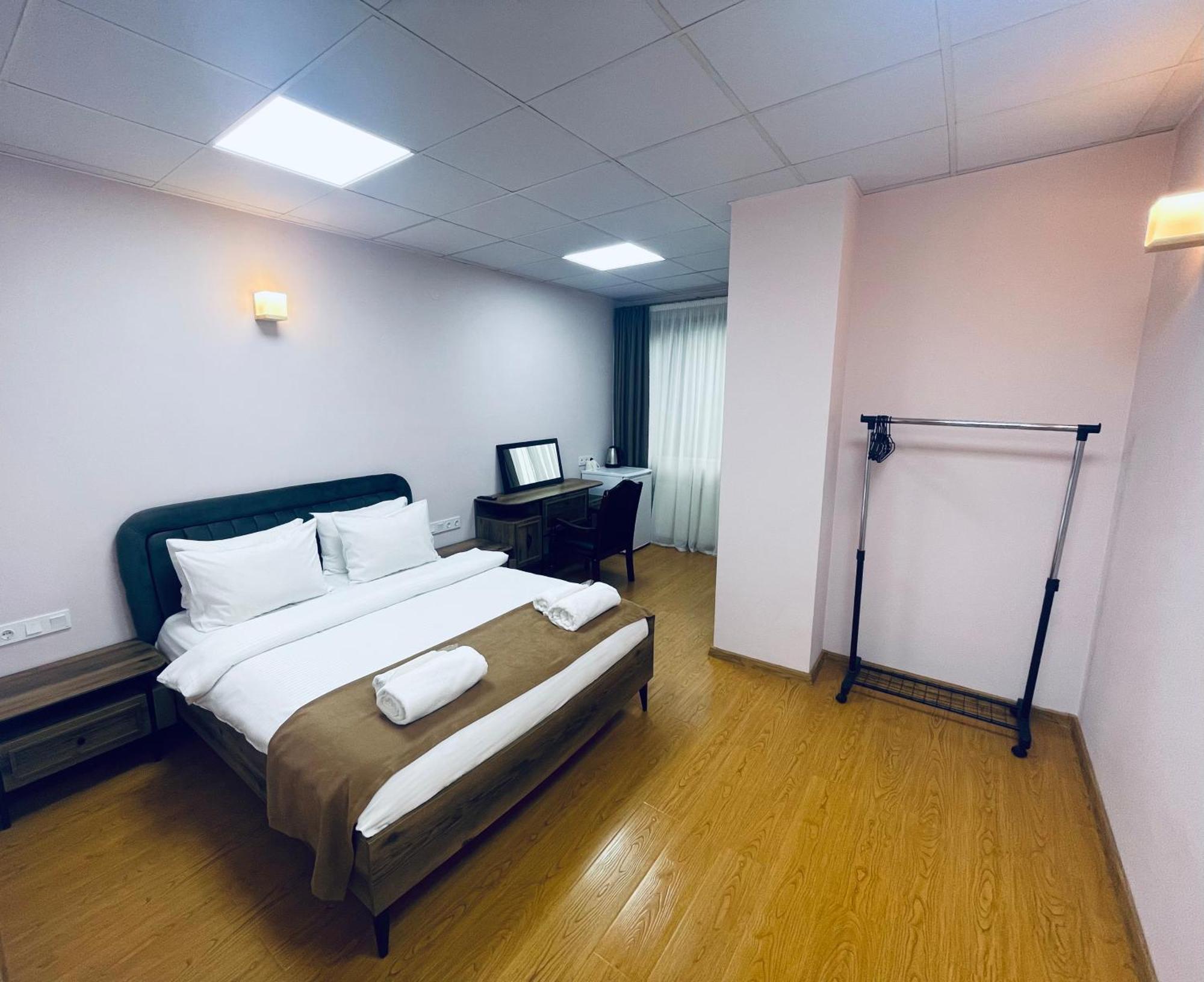 Hotel Four Seasons Tbilisi Ngoại thất bức ảnh